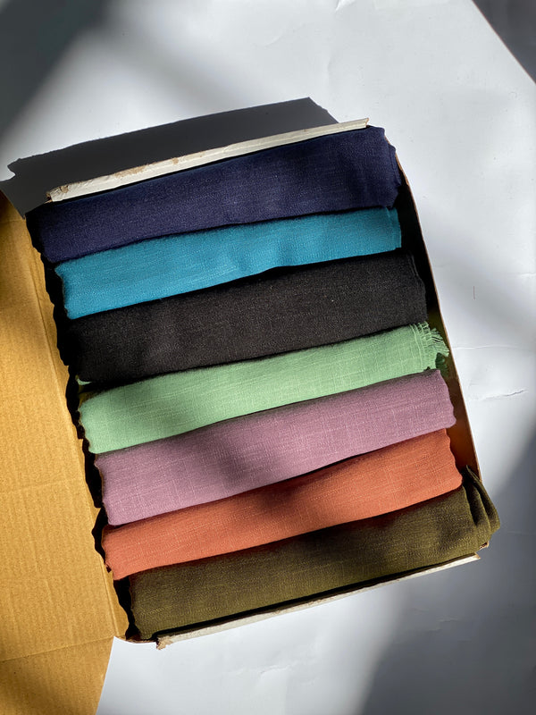 Turkish Lawn - Bundle of 7 with cap and pins